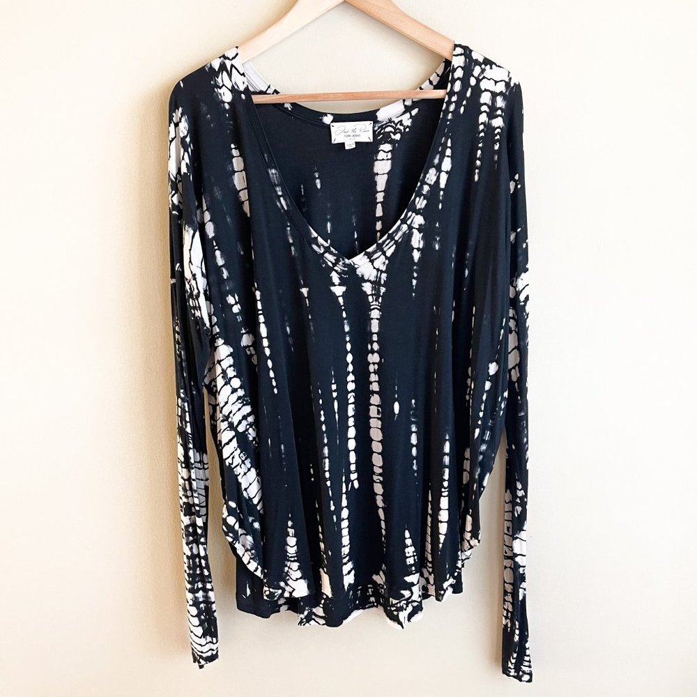 Feel the Piece Tie Dye Top